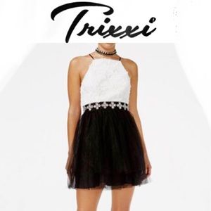 TRIXXI floral/tulle black/white mid jeweled formal short party dress size5 NWT